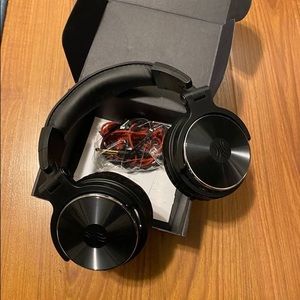 OneOdio Wired Over Ear Headphones